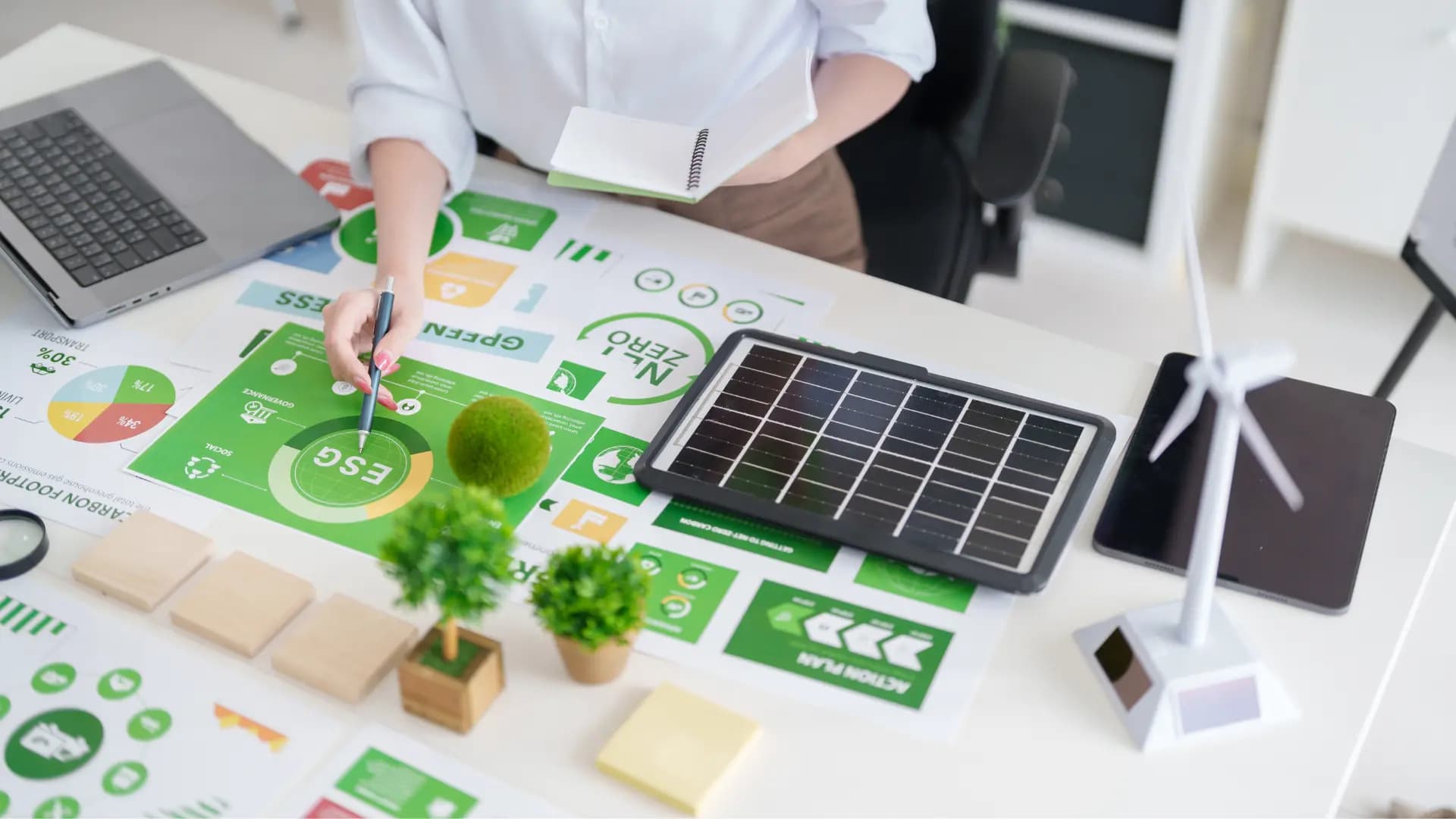 CO2 Emission Tracking for Civil Engineering